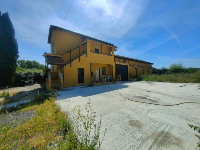 Villa in vendita a Roma RM