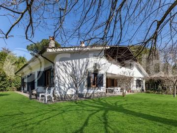 Villa in vendita a Roma RM