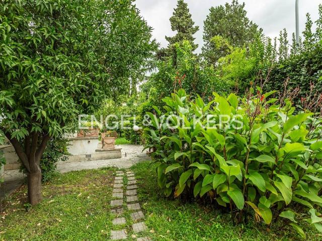 Villa in vendita a Roma RM