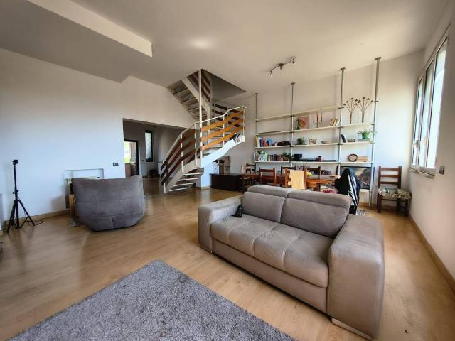 Villa in vendita a Roma RM