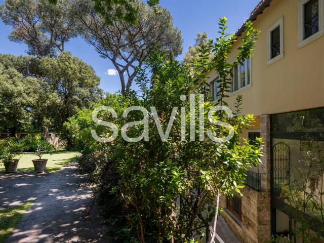 Villa in vendita a Roma RM