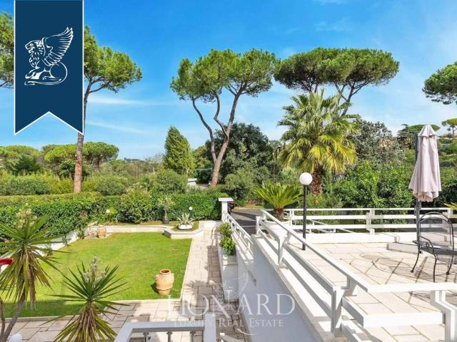 Villa in vendita a Roma RM