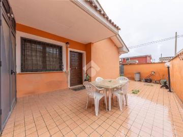 Villa in vendita a Roma RM