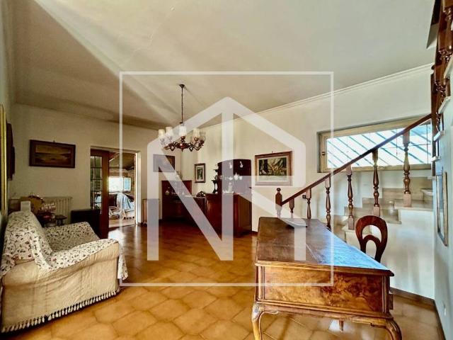 Villa in vendita a Roma RM