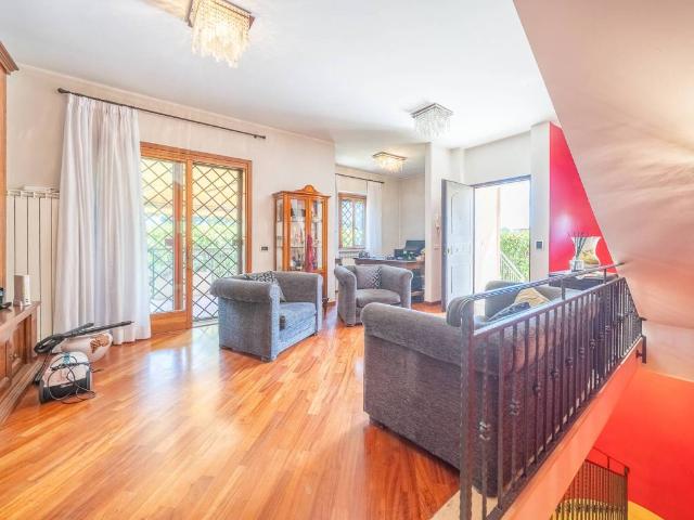 Villa in vendita a Roma RM