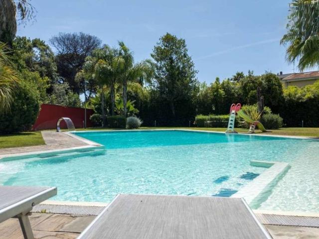 Villa in vendita a Roma RM
