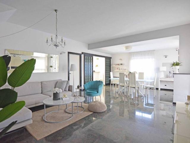 Villa in vendita a Roma RM