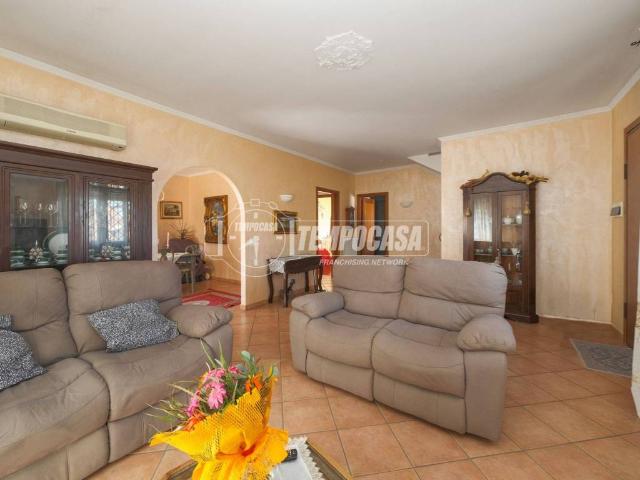 Villa in vendita a Roma RM
