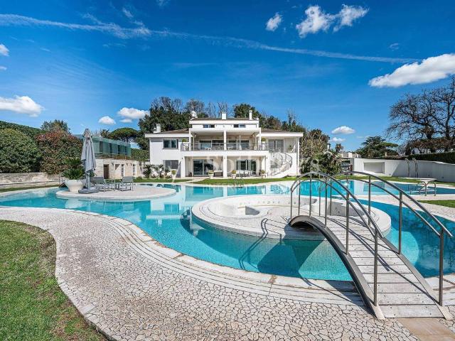 Villa in vendita a Roma RM