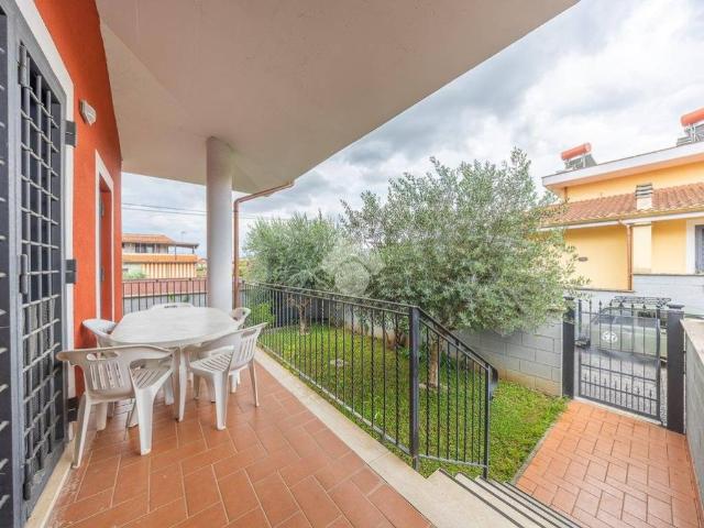 Villa in vendita a Roma RM