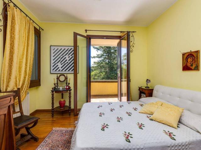 Villa in vendita a Roma RM