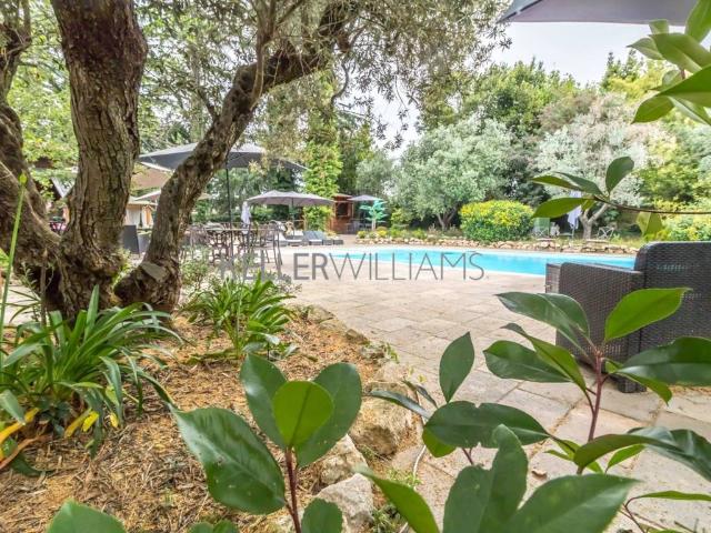 Villa in vendita a Roma RM