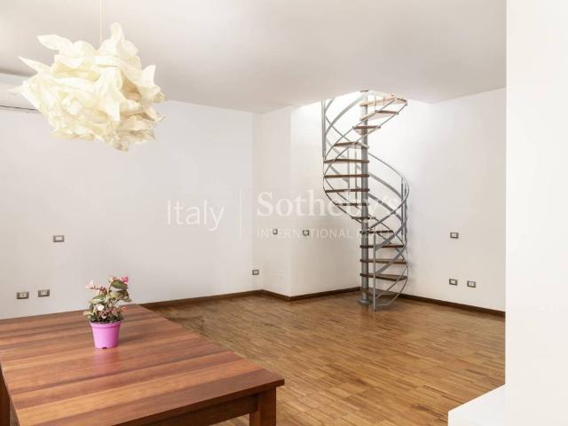 Villa in vendita a Roma RM