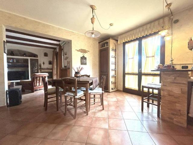 Villa in vendita a Roma RM