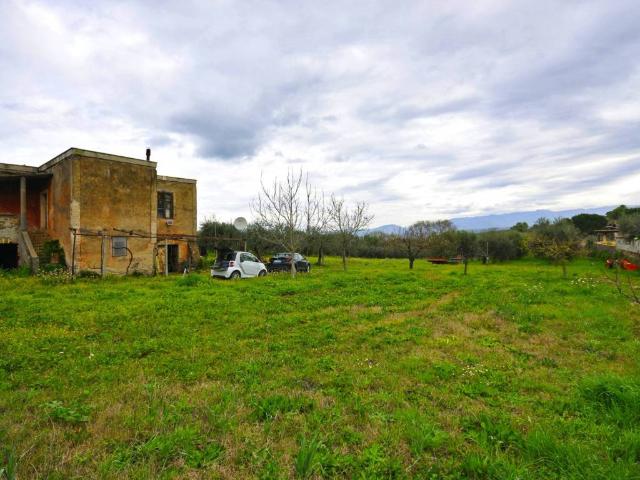 Villa in vendita a Roma RM