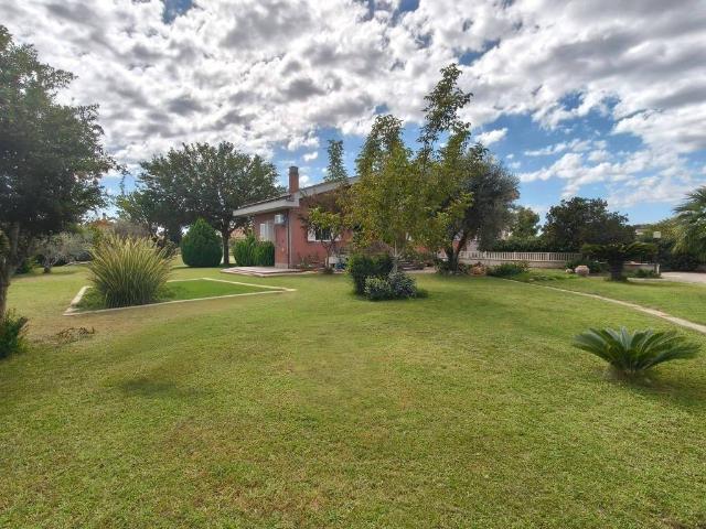 Villa in vendita a Roma RM