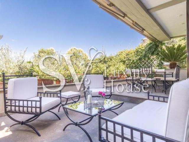 Villa in vendita a Roma RM
