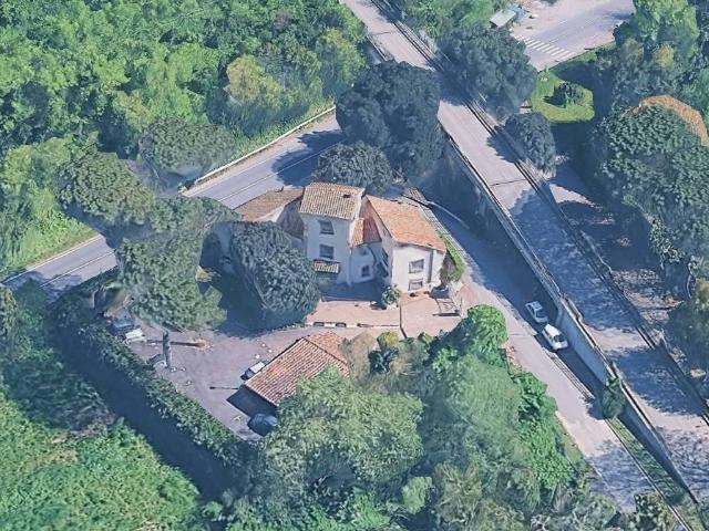 Villa in vendita a Roma RM