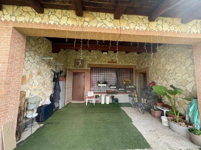 Villa in vendita a Roma RM