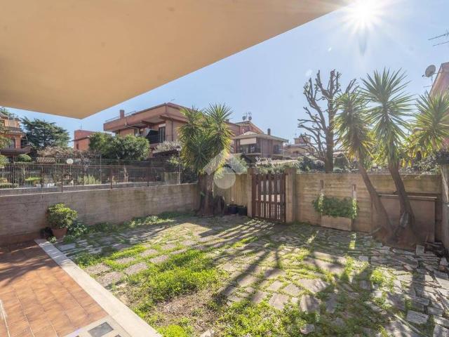Villa in vendita a Roma RM