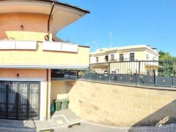 Villa in vendita a Roma RM
