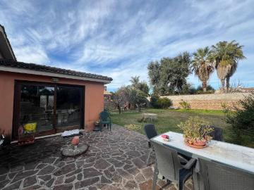 Villa in vendita a Roma RM