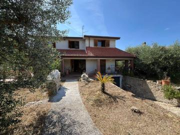 Villa in vendita a Roma RM