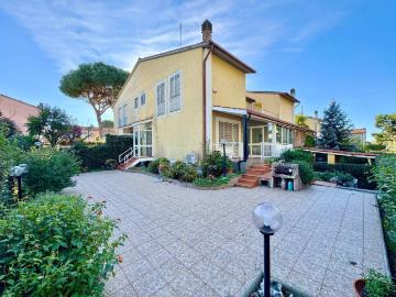 Casal Palocco, Roma Lazio, Lazio