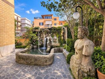 Villa in vendita a Roma RM
