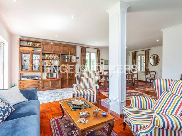 Villa in vendita a Roma RM