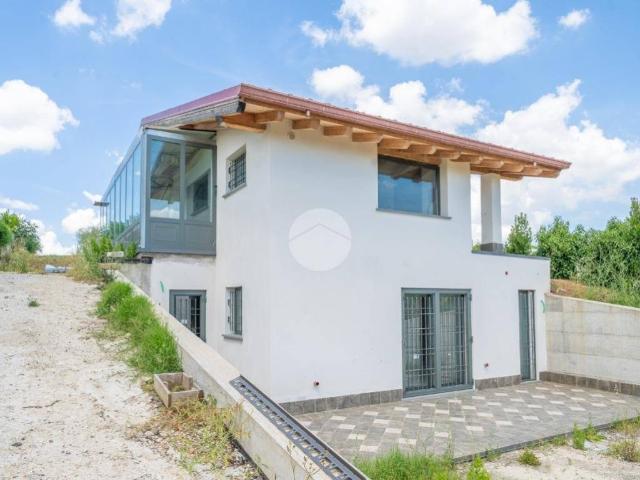 Villa in vendita a Roma RM
