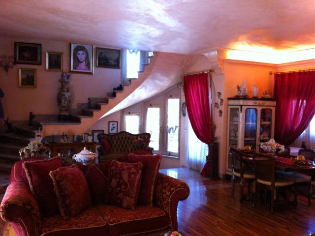 Villa in vendita a Roma RM