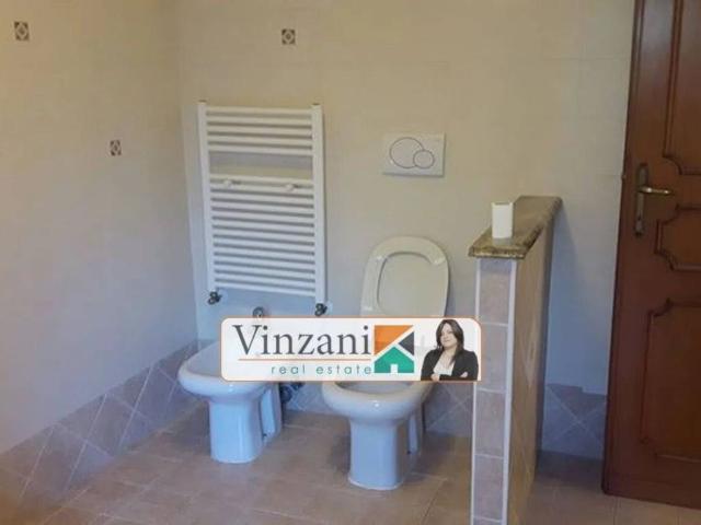 Villa in vendita a Roma RM