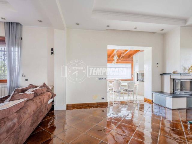 Villa in vendita a Roma RM