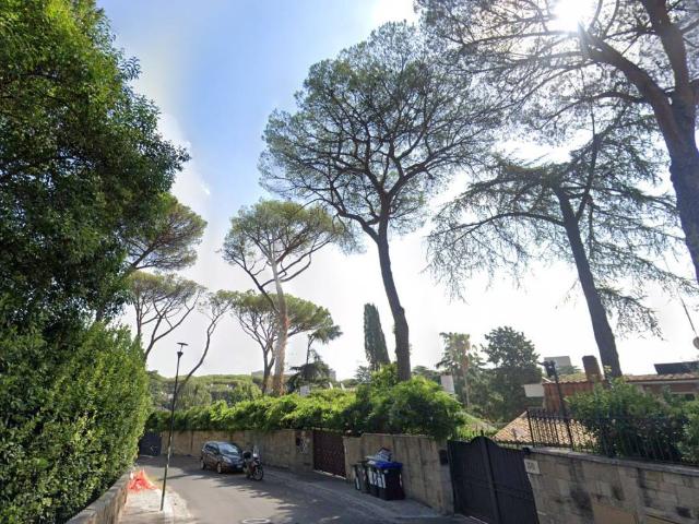 Villa in vendita a Roma RM