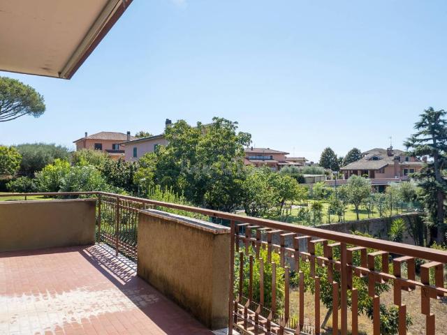 Villa in vendita a Roma RM