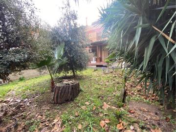 Villa in vendita a Roma RM