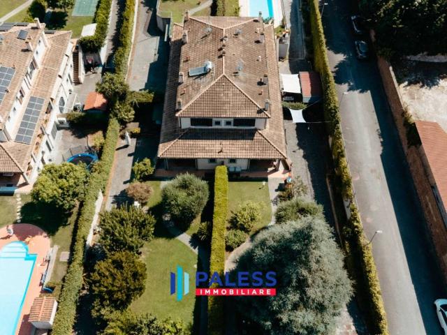 Villa in vendita a Roma RM