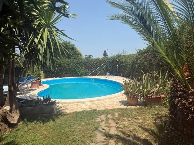 Villa in vendita a Roma RM