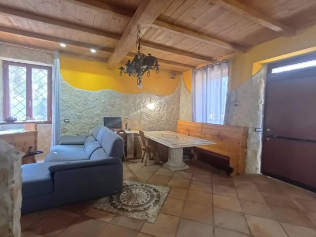 Villa in vendita a Roma RM
