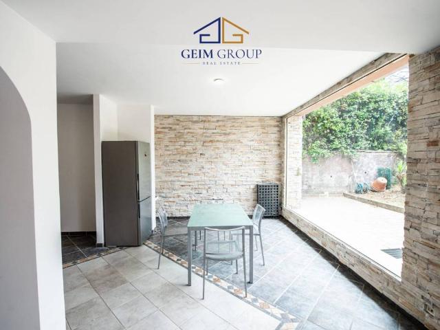 Villa in vendita a Roma RM