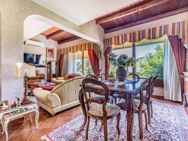 Villa in vendita a Roma RM