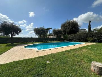Villa in vendita a Roma RM