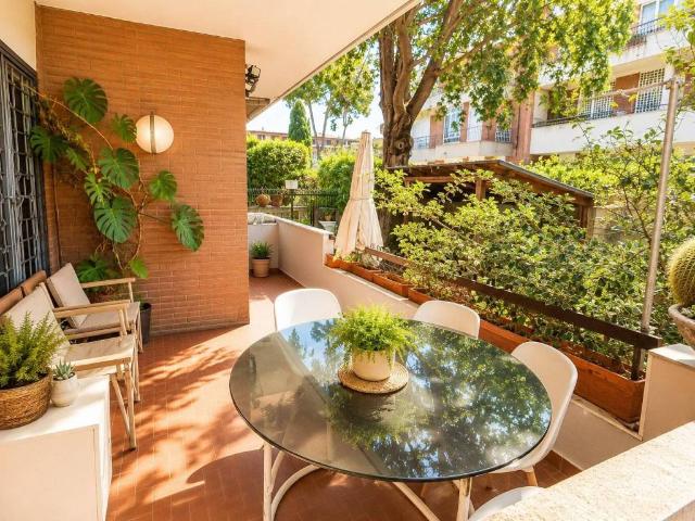 Villa in vendita a Roma RM