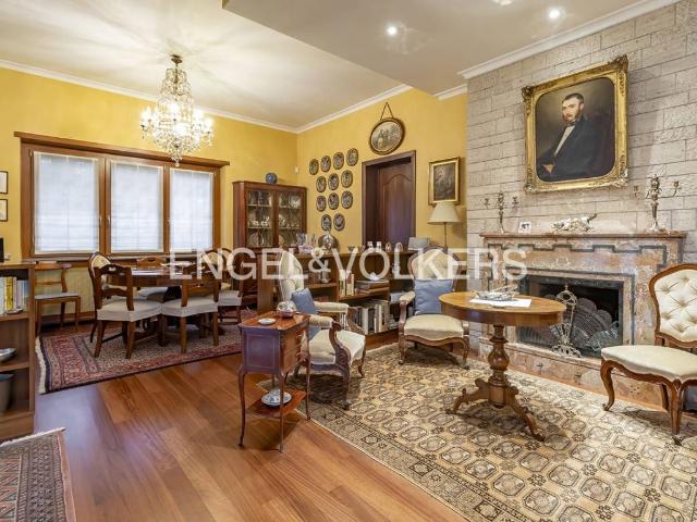 Villa in vendita a Roma RM