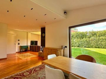 Villa in vendita a Roma RM