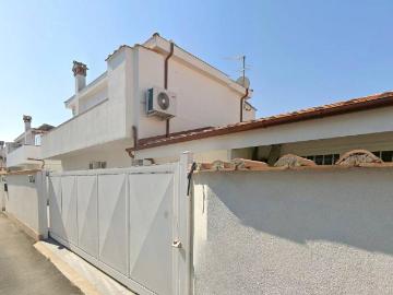 Villa in vendita a Roma RM