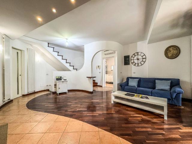 Villa in vendita a Roma RM