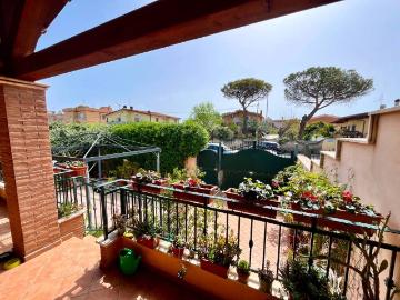 Villa in vendita a Roma RM