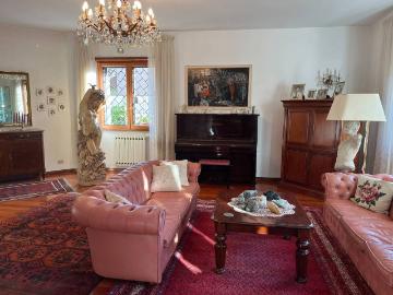 Villa in vendita a Roma RM